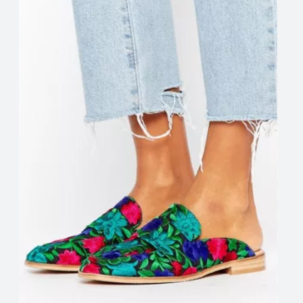FREE PEOPLE Brocade At Ease Loafer Size 39